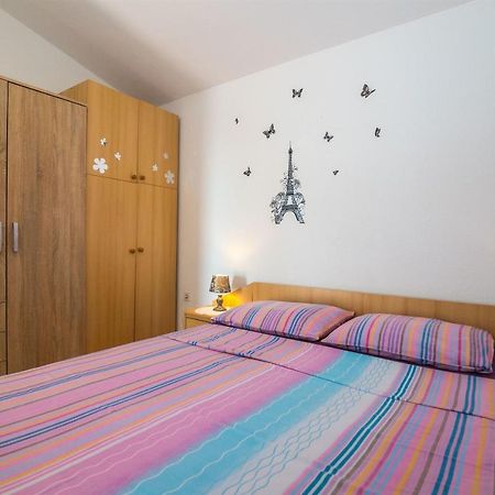 Apartments Tolj Igrane Eksteriør billede