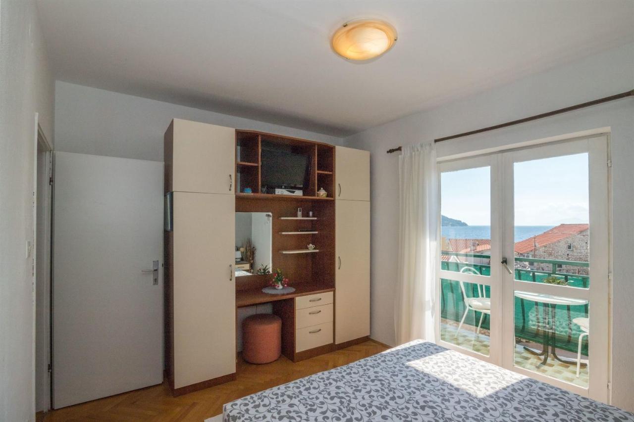 Apartments Tolj Igrane Eksteriør billede